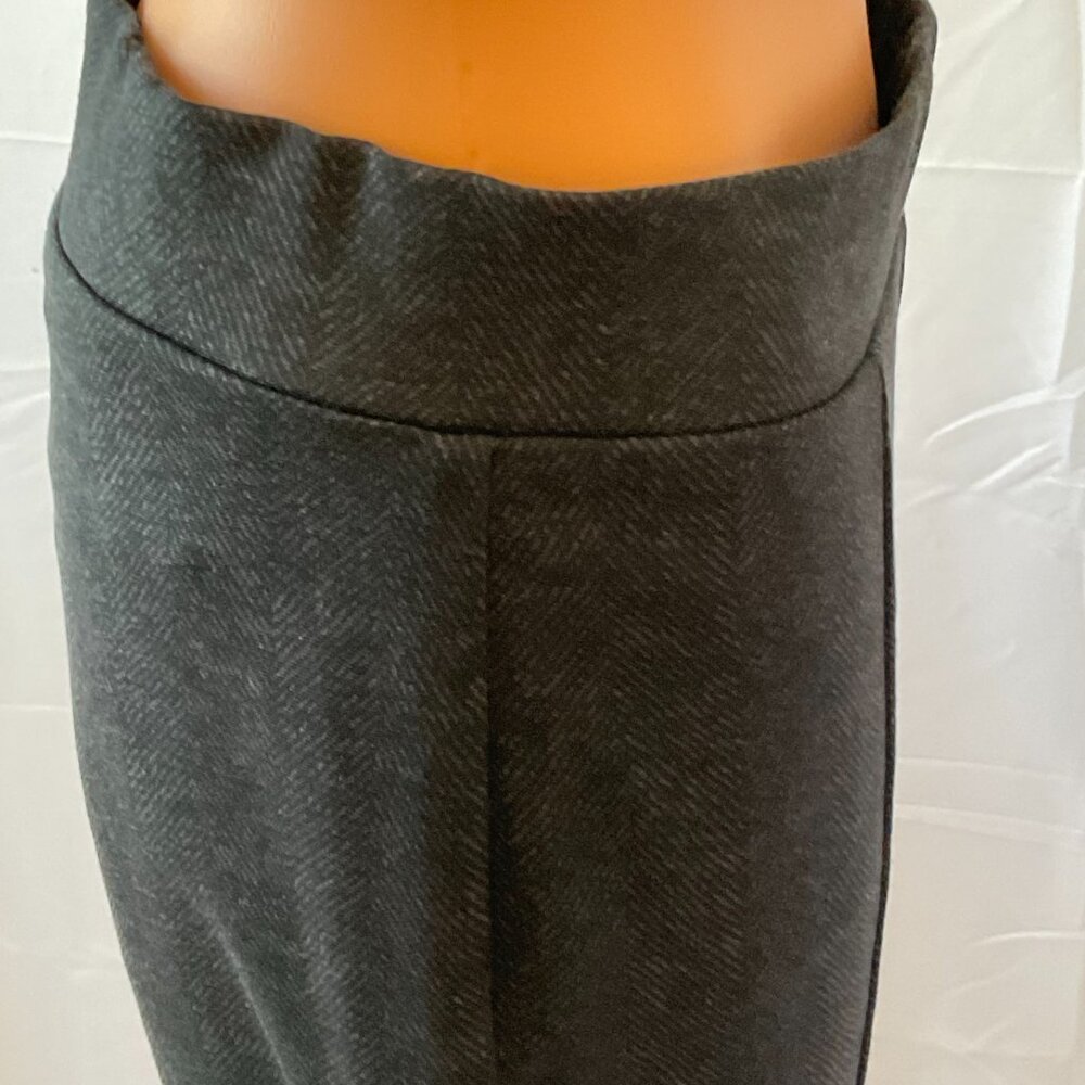 NYDJ Dark Gray w/ Herringbone Pattern Pull On Pan… - image 3